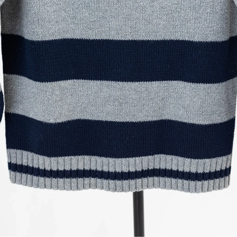 The Children’s Place gray & navy horizontal cotton 1/4 zipper sweater size 7/8